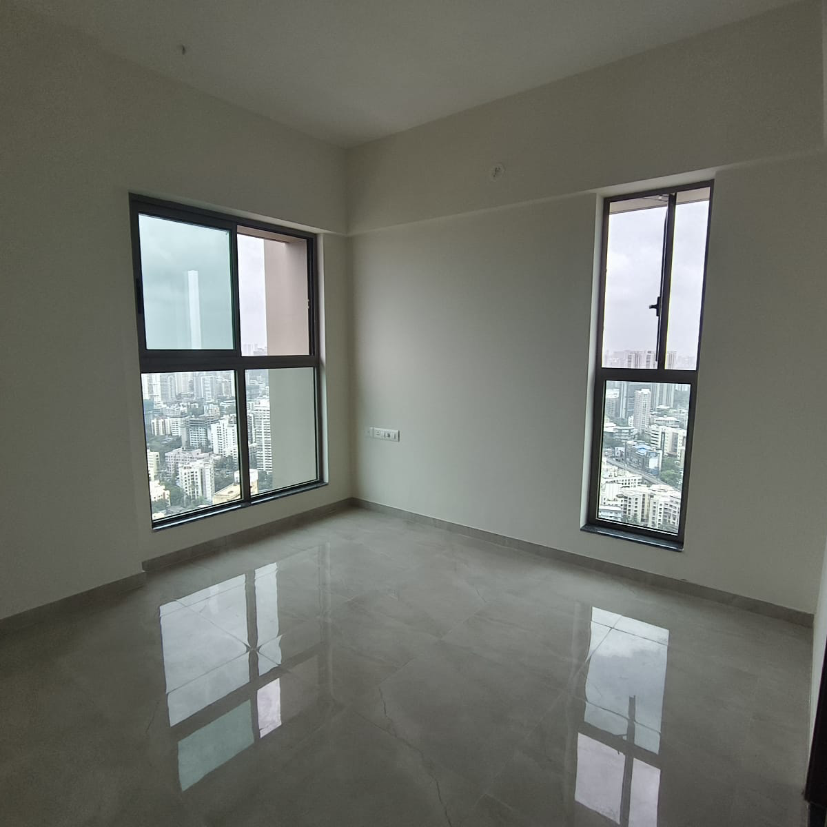 1 BHK + Pooja Room Apartment For Rent in Lokhandwala Green Acres