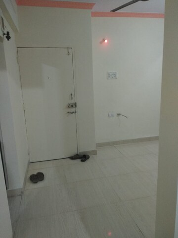 Room in 1 BHK Apartment at Suryodaya Apartments, Seawoods Sector 48 – for Rent