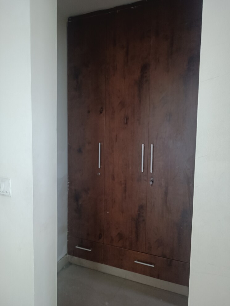 undefined, 3c-lotus-boulevard 3 Bedroom 1717 Sq.Ft. Apartment In Sector 100 Noida 8954302