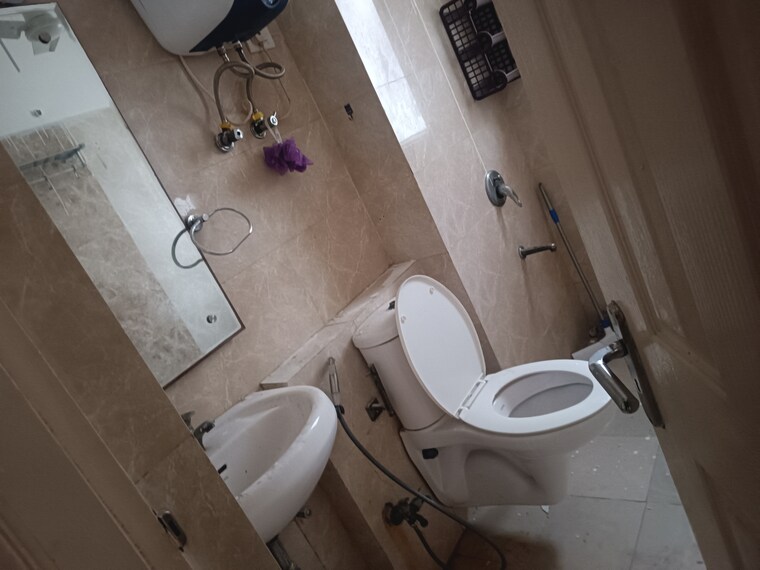 Bathroom, 3c-lotus-boulevard 3 Bedroom 1717 Sq.Ft. Apartment In Sector 100 Noida 8954302