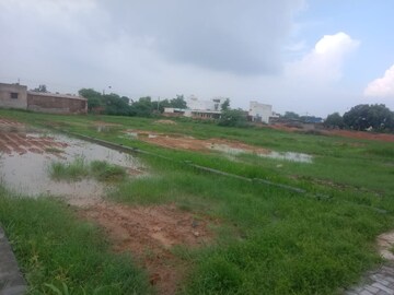 Plot For Sale in United 1, L Zone