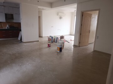 Room in 3.5 BHK Apartment at 3C Lotus Boulevard, Sector 100 – for Rent
