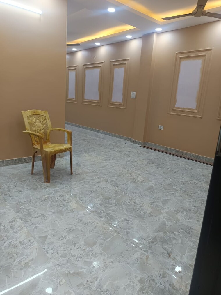 Room, govindpuri 3 Bedroom 920 Sq.Ft. Builder Floor In Govindpuri Delhi 8954352