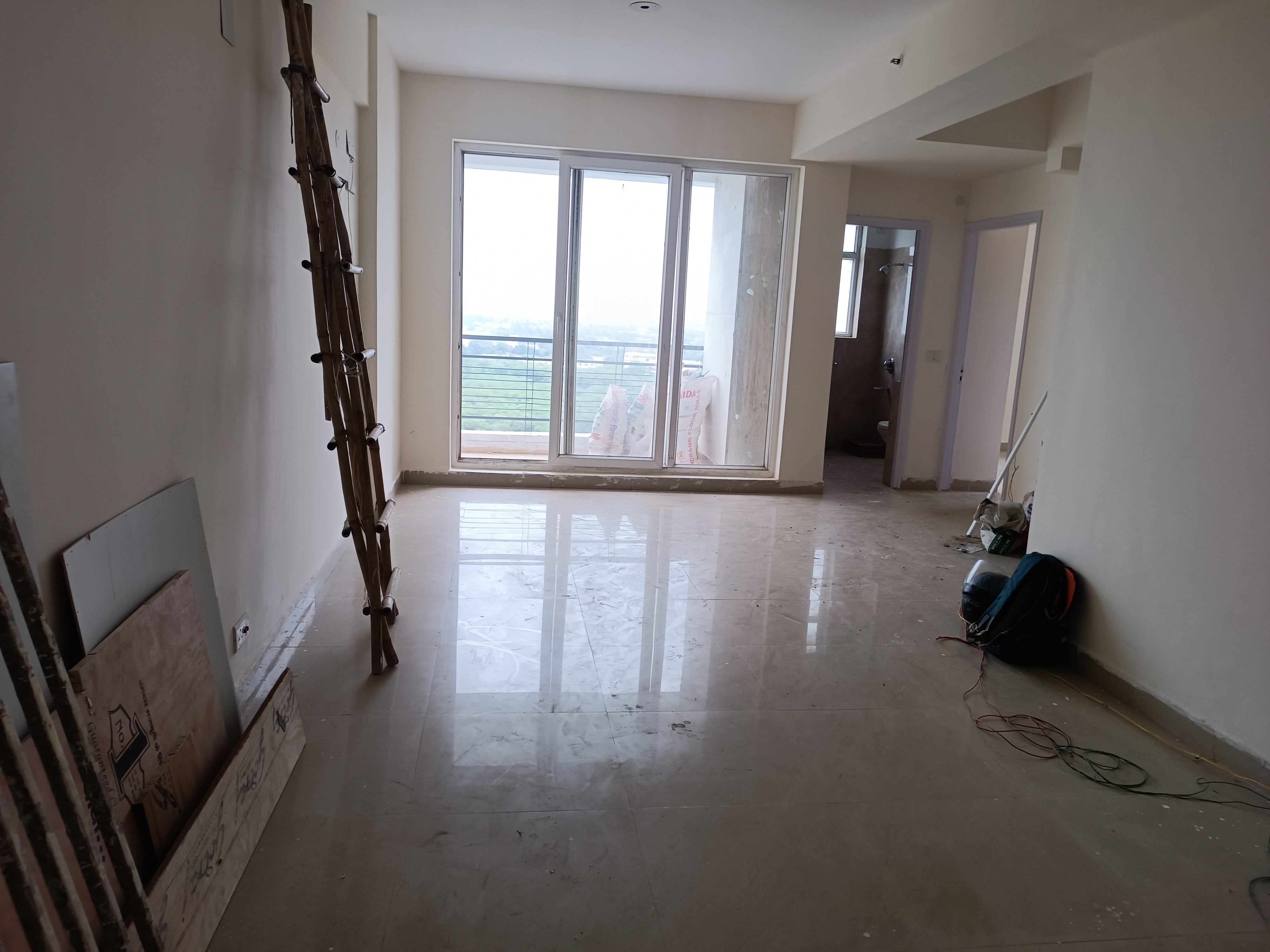 3 BHK + Servant Room 1774 Sq.Ft. Apartment in 3C Lotus Boulevard