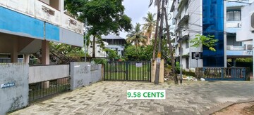  Land For Sale in Kadavanthara