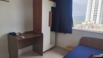 Room in 1 BHK Apartment at Omkar Signet, Malad East – for Rent