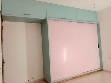 Room in 3 BHK Apartment at Jayabheri The Summit, Narsingi – for Rent
