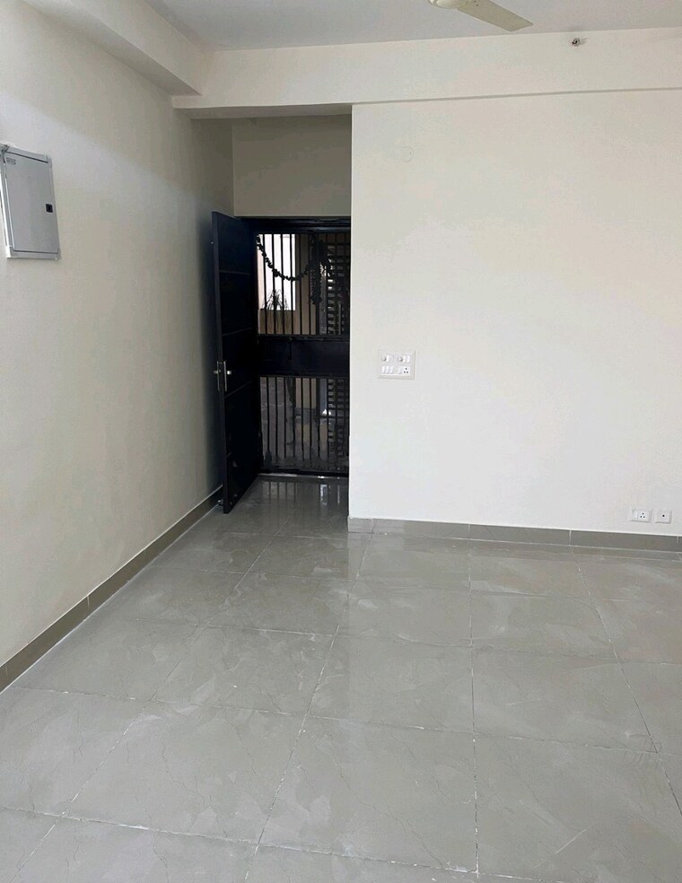 Room, dasnac-the-jewel 2 Bedroom 1260 Sq.Ft. Apartment In Sector 75 Noida 8954410