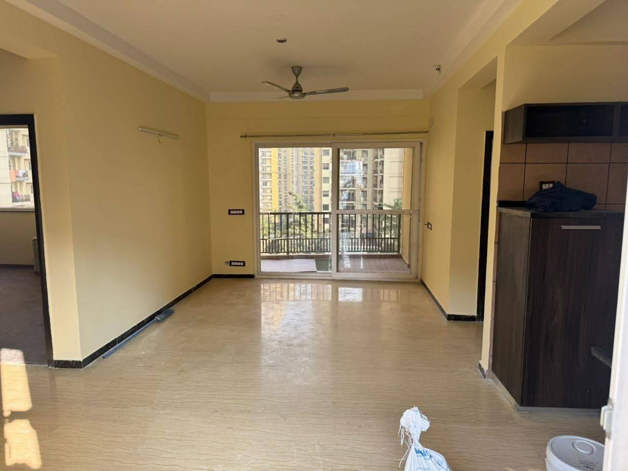 3 BHK + Extra Room Apartment For Sale in Dasnac The Jewel