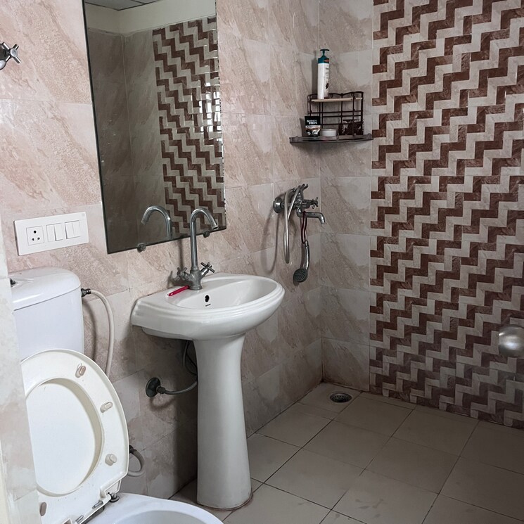 Bathroom, gaur-atulyam 2 Bedroom 521 Sq.Ft. Apartment In Omicron I Greater Noida Greater Noida 8954451