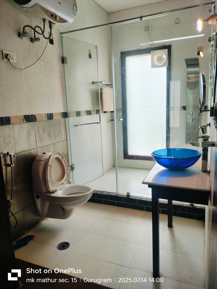 Team Area, unitech-south-city-1 5 Bedroom 4500 Sq.Ft. Independent House In South City 1 Gurgaon 8954463