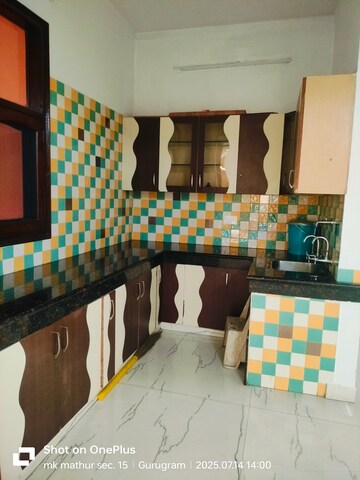 Kitchen in 5 BHK Independent House at Unitech South City 1, South City 1 – for Rent