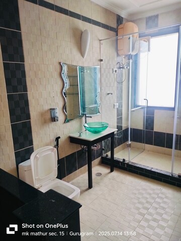 Kitchen in 5 BHK Independent House at Unitech South City 1, South City 1 – for Rent