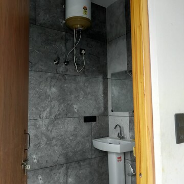 Bathroom in 4 BHK Independent House at Sahastradhara – for Rent