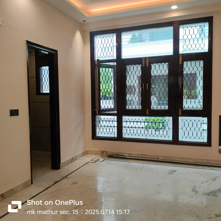 Room, unitech-south-city-1 6+ Bedroom 8000 Sq.Ft. Builder Floor In South City 1 Gurgaon 8954479