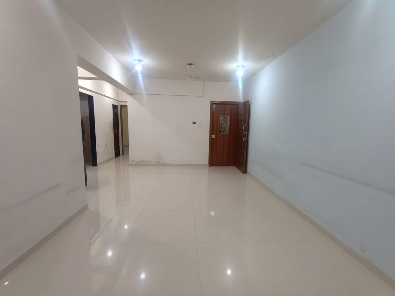 4 BHK + Pooja Room Apartment For Rent in Wadhwa Dukes Horizon