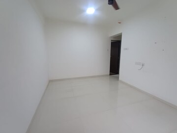 Room in 1 BHK Apartment at Tridhaatu Morya, Chembur – for Rent
