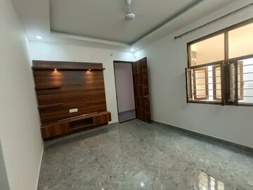 Room in 4 BHK Independent House at Dehradun Cantt – for Rent
