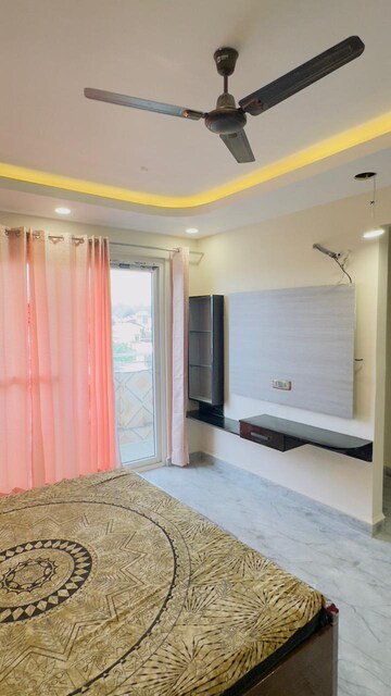 Bedroom in 3 BHK Builder Floor at Sahastradhara Road – for Rent