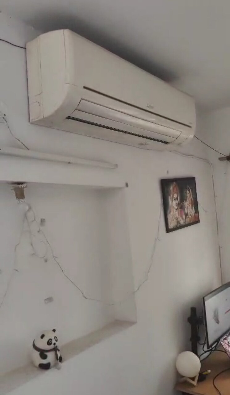 Bathroom, sector 11 1 RK 650 Sq.Ft. Independent House In Sector 11 Noida 8954717