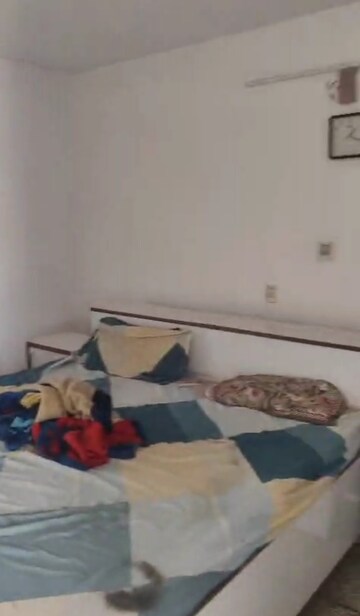 Furnished Amenities in 1 RK Independent House at Sector 11 – for Rent