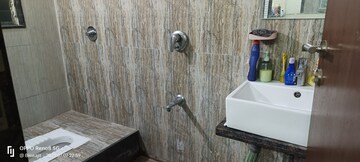 Furnished Amenities in 2 BHK Apartment at Sun Sapphire, Hadapsar – for Rent