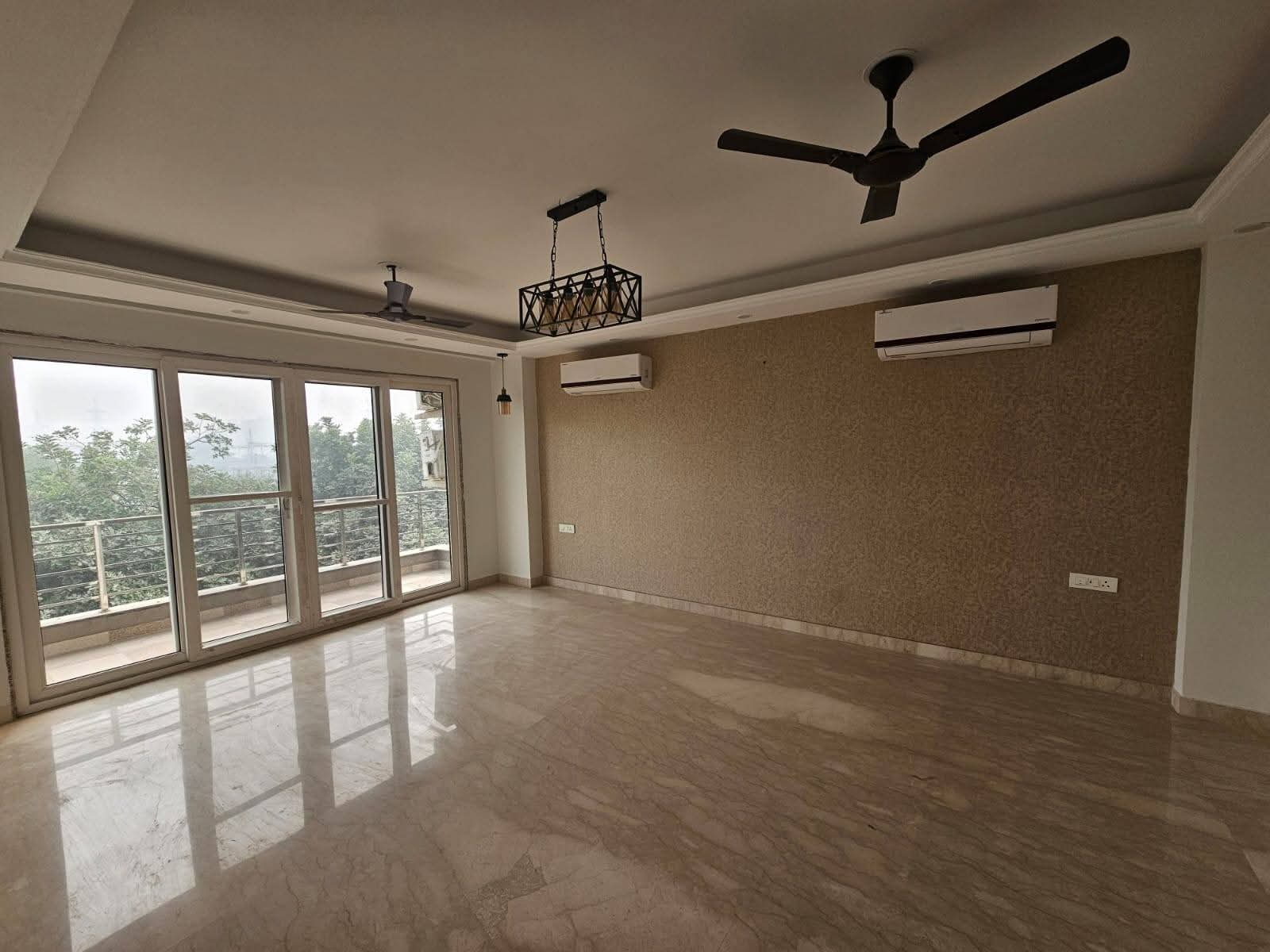 3 BHK + Servant Room,Study Room Apartment For Sale in Emaar The Palm Drive-The Premier Terraces