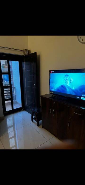 Furnished Amenities in 2.5 BHK Builder Floor at Sahastradhara Road – for Rent