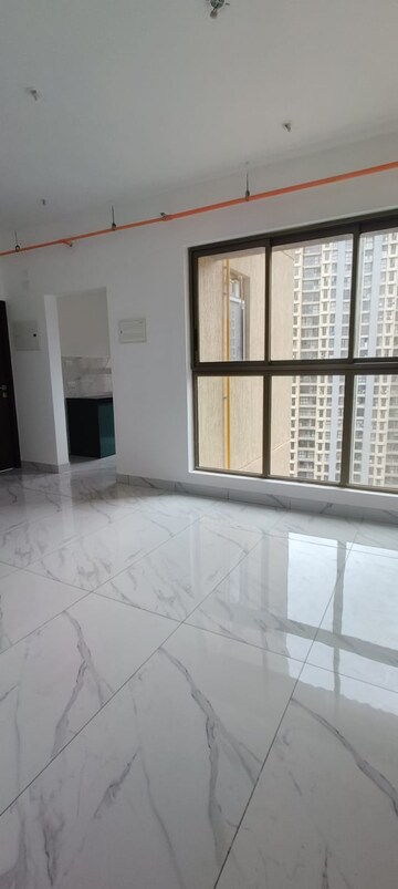 Room in 1 BHK Apartment at Raymond Ten X Vibes, J K Gram – for Rent