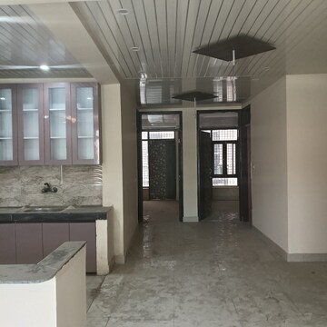 Kitchen in 2.5 BHK Independent House at Sector 55 – for Rent