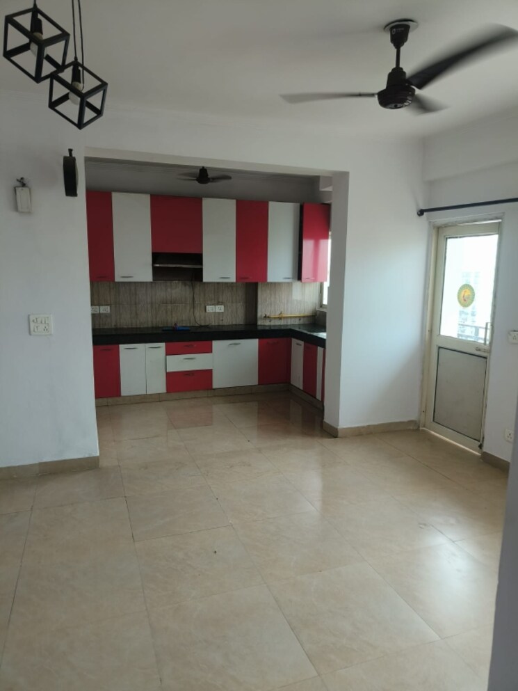 Room, supertech-cape-town 3.5 Bedroom 1750 Sq.Ft. Apartment In Sector 74 Noida 8954639