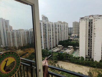 Balcony in 3.5 BHK Apartment at Supertech Cape Town, Sector 74 – for Rent