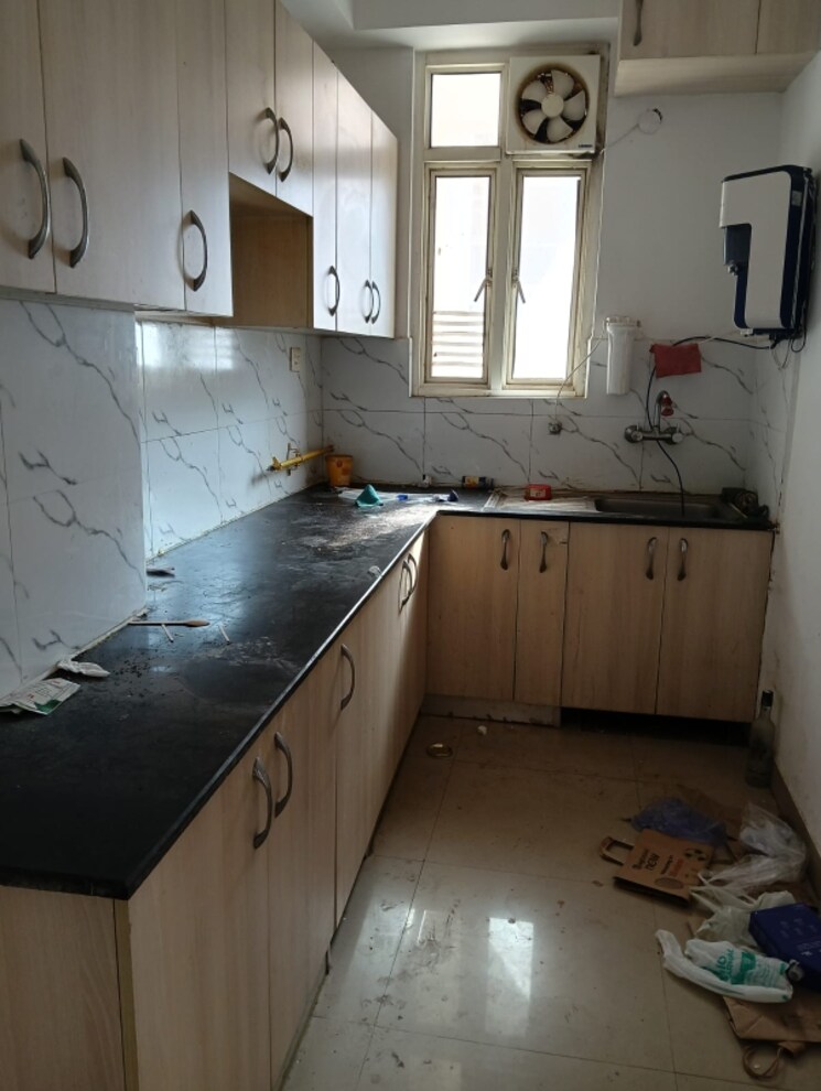 Kitchen, futec-gateway 2.5 Bedroom 1550 Sq.Ft. Apartment In Sector 75 Noida 8954680