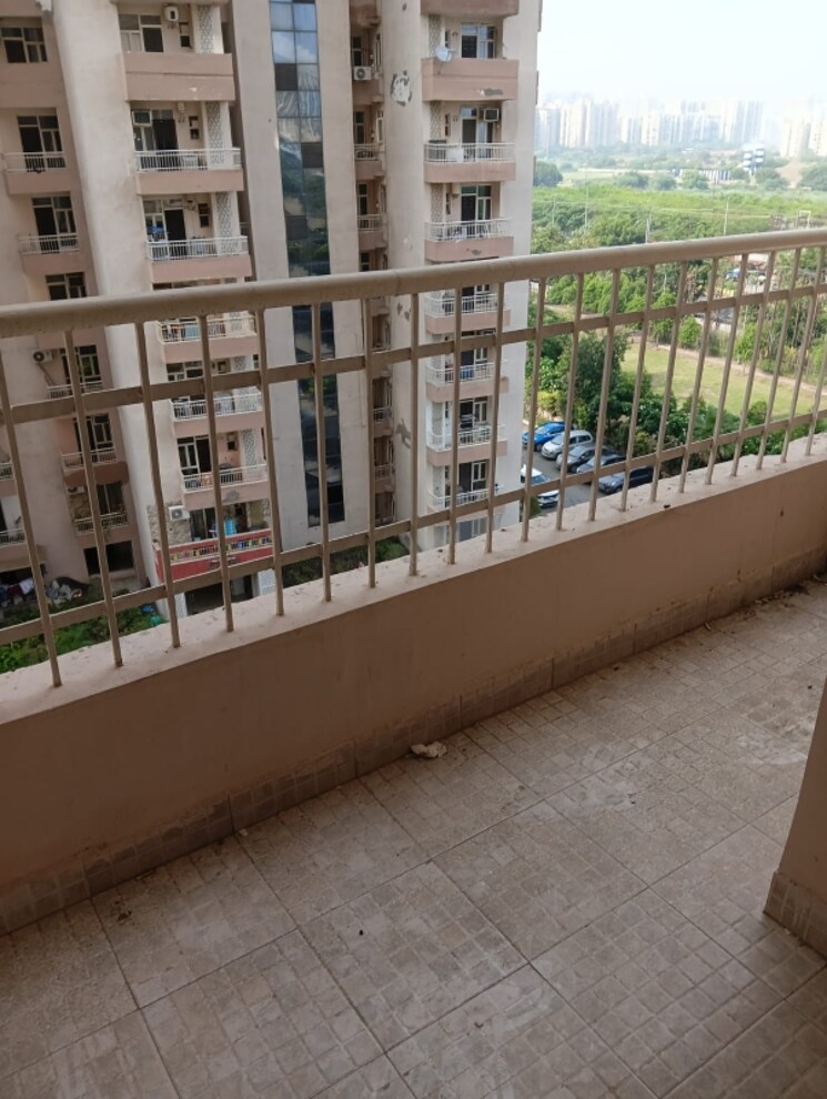 Balcony, futec-gateway 2.5 Bedroom 1550 Sq.Ft. Apartment In Sector 75 Noida 8954680