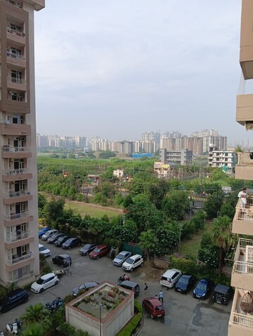 2.5 BHK Apartment – Exterior View View at Futec Gateway, Sector 75 - for Rent