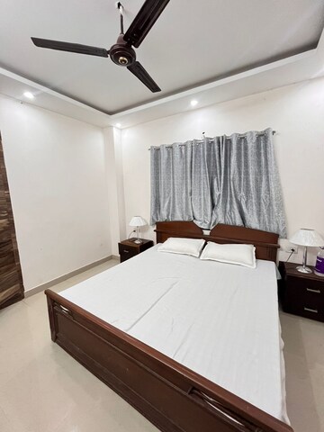 Bedroom in 2 BHK Builder Floor at Sahastradhara Road – for Rent