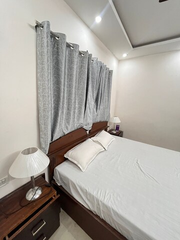 Bedroom in 2 BHK Builder Floor at Sahastradhara Road – for Rent