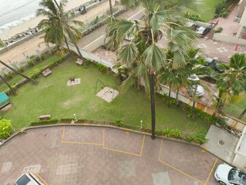 1 RK Apartment – Garden View at Sea Side CHS Andheri, Andheri West - for Rent