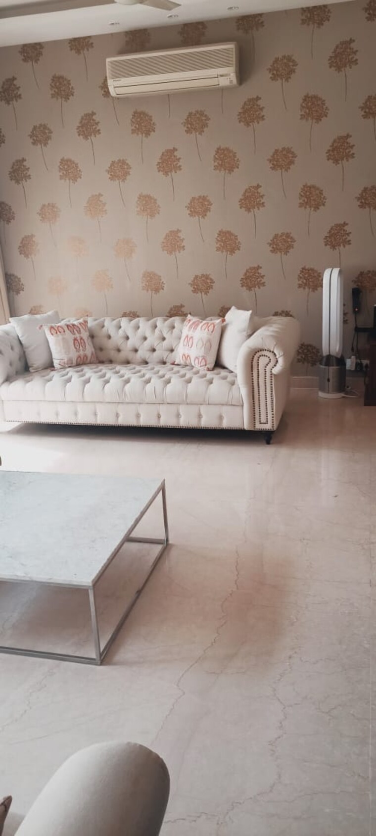 Living Room, emaar-the-palm-drive-the-sky-terraces 4 Bedroom 3800 Sq.Ft. Apartment In Sector 66 Gurgaon 8954724