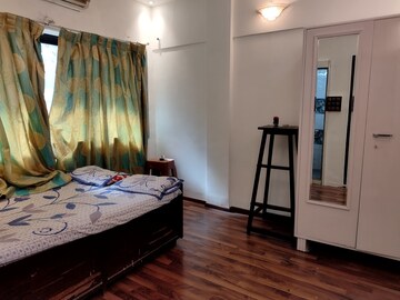 Bedroom in 2 BHK Apartment at Garden Colony, Mahim – for Rent
