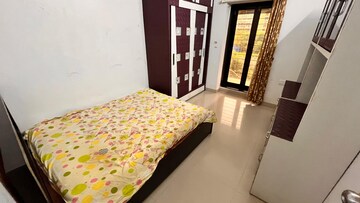 Bedroom in 2 BHK Apartment at Green View Goregaon, Goregaon East – for Rent