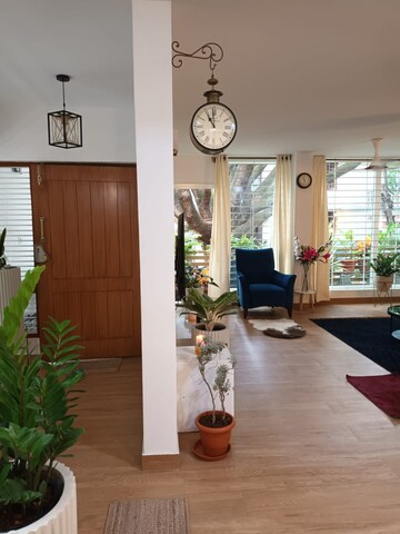 Balcony in 5 BHK Independent House at Koramangala – for Rent