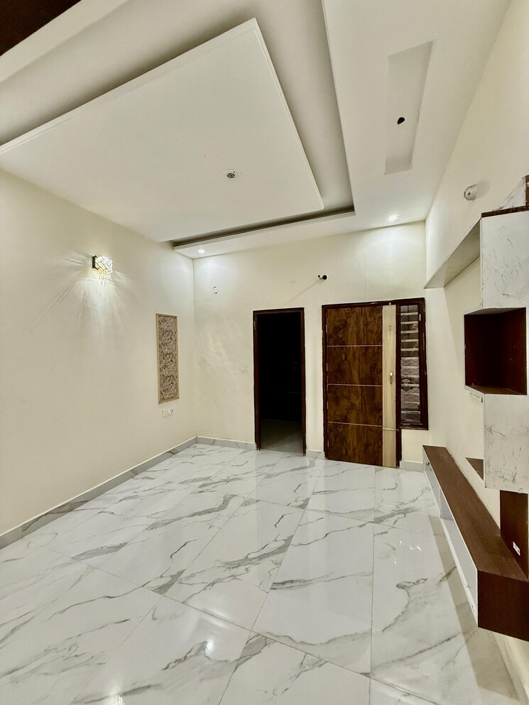 Master Bedroom, sector 127 4 Bedroom 110 Sq.Yd. Independent House In Sector 127 Mohali 8954826