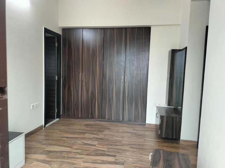 Room, harmony-sky-suites 3 Bedroom 1150 Sq.Ft. Apartment In Ghodbunder Road Thane 8954828
