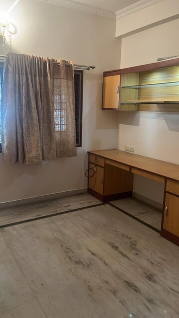 4 BHK Apartment For Sale in Amberpet