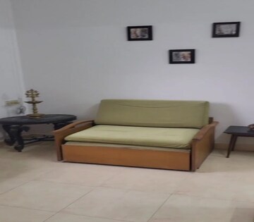 Living Room in 1 BHK Apartment at Dadar East – for Rent