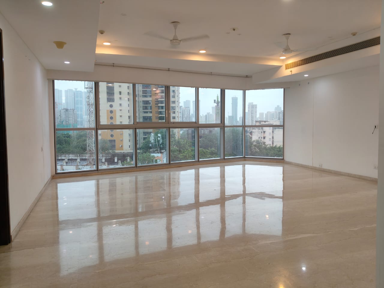 3 BHK + Servant Room 1981 Sq.Ft. Apartment in Bombay Realty One ICC
