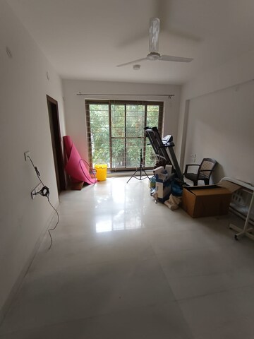 Living Room in 4 BHK Apartment at Vasanth Nagar – for Rent