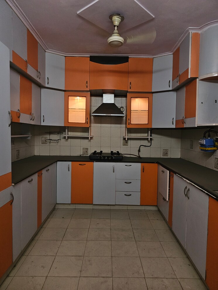 Kitchen, sector 22 dwarka 3 Bedroom 1800 Sq.Ft. Apartment In Sector 22 Dwarka Delhi 8954958