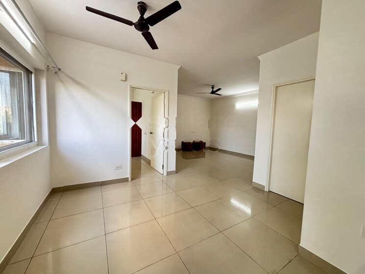 Room, mantri-webcity 3 Bedroom 935 Sq.Ft. Apartment In Hennur Bangalore 8954950